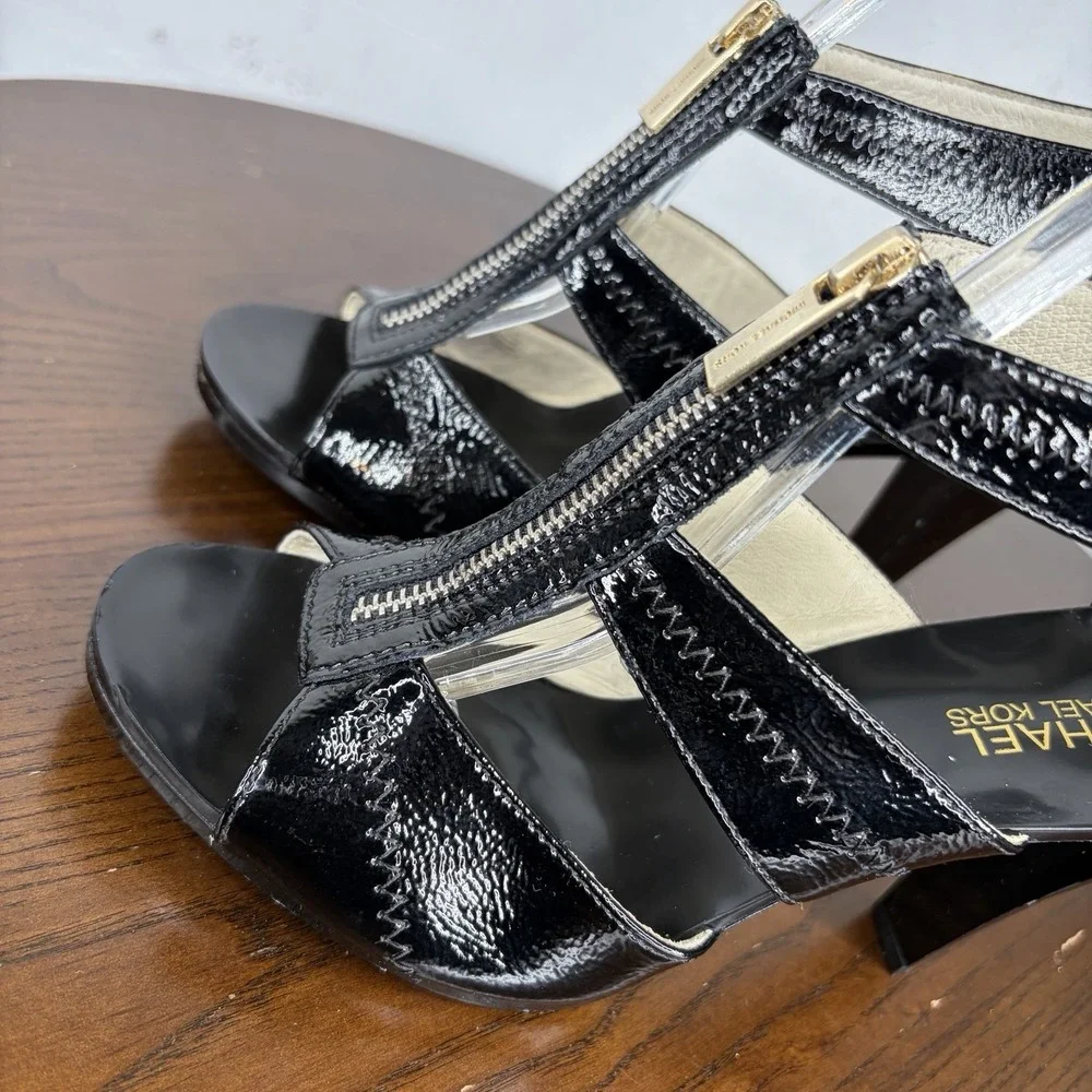 Michael Kors Berkley Women's 7.5M Black Leather  T Strap Heels Strappy Sandal